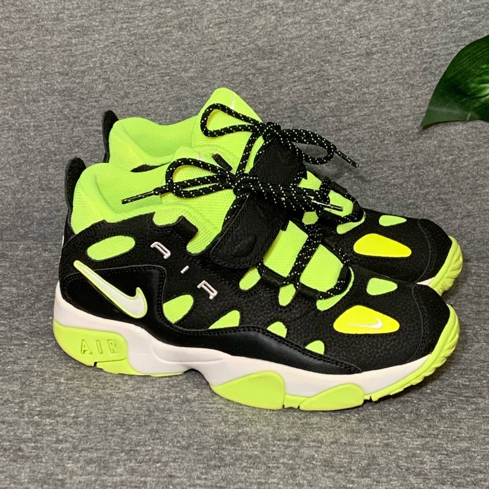 Nike Air Neon Green Black Sneakers 7.5